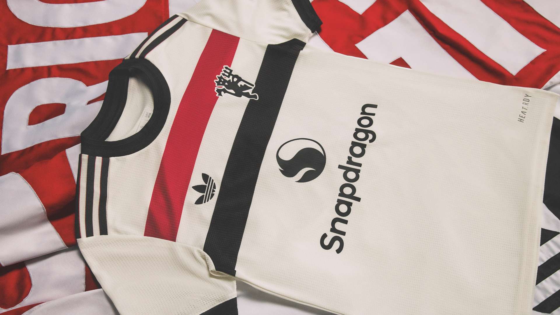 与此同时 与此同时