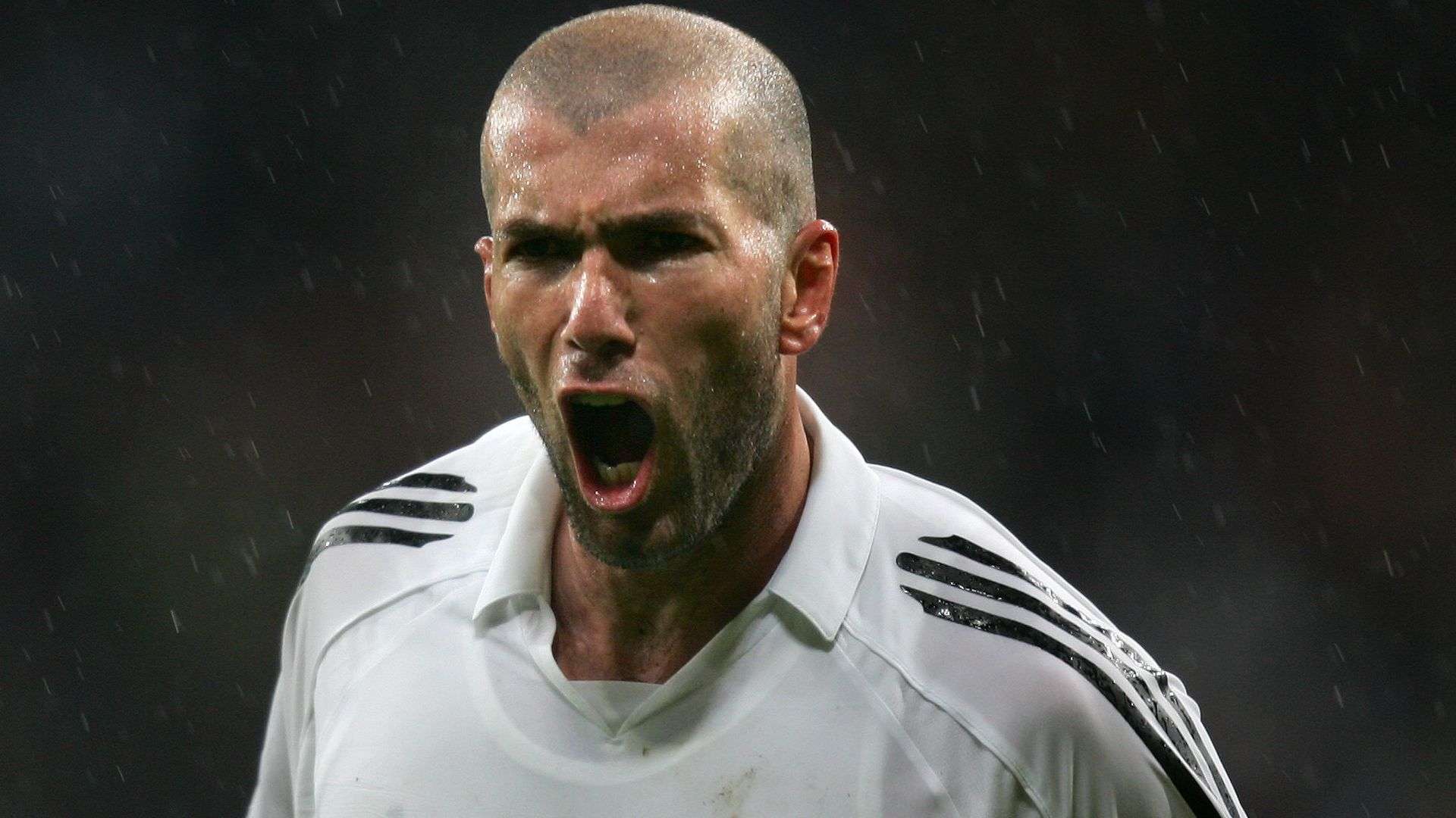 他以出色的 他以出色的